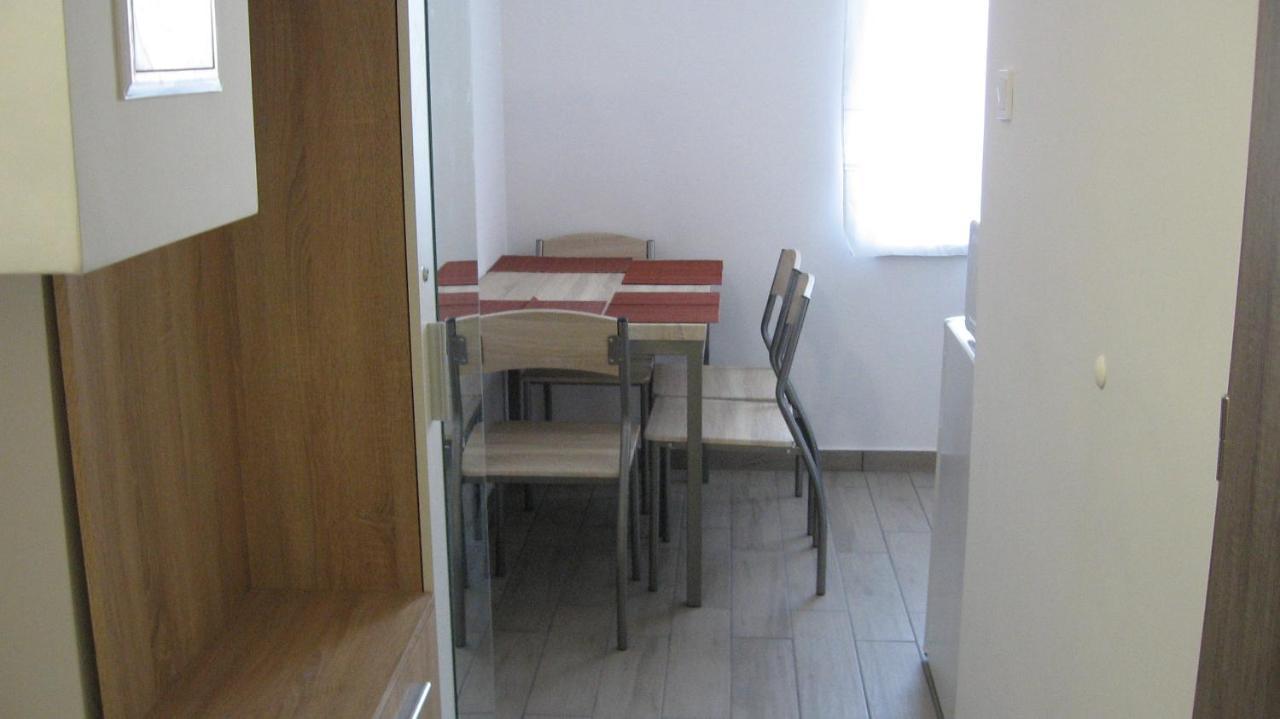 Hz Apartman Miskolc Apartment Luaran gambar